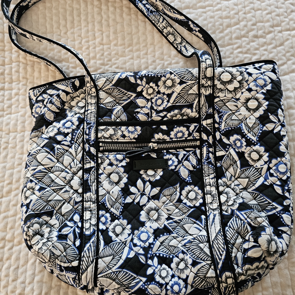 Vera Bradley Black and Blue‎ Floral Tote Limited Patten